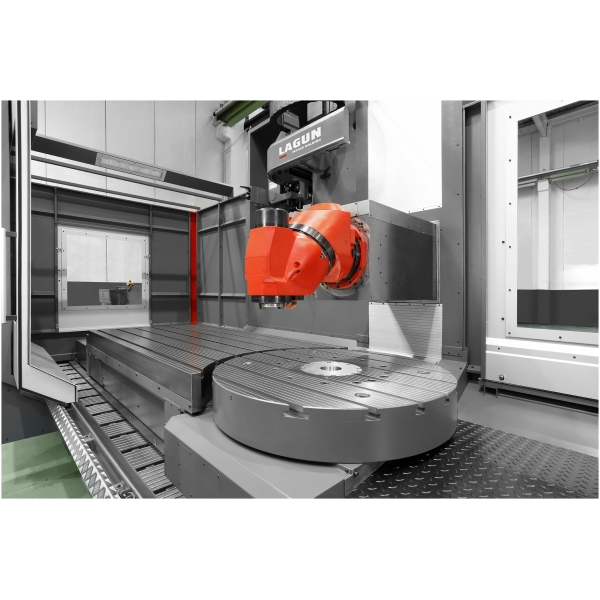 Inside BM-C Machining center with integrated rotary table